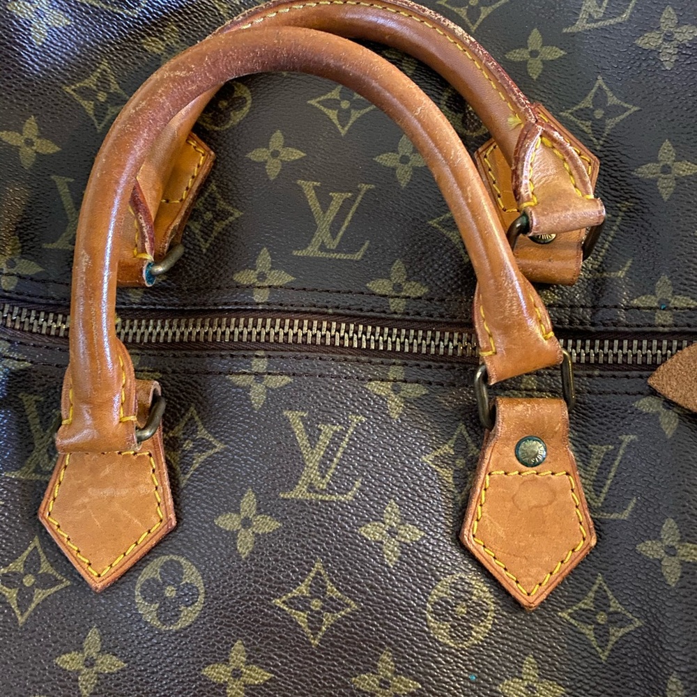 💎✨Authentic✨💎 LOUIS VUITTON MONOGRAM HAND … - Picture 14 of 16